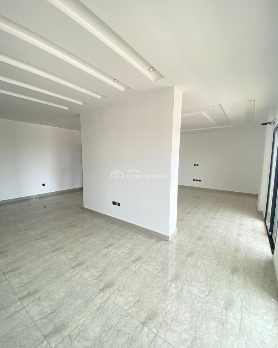Aesthetically Pleasing 4 Bedroom Apartment with Swimming Pool and Gym, Ikoyi, Lagos, Block of Flats for Sale
