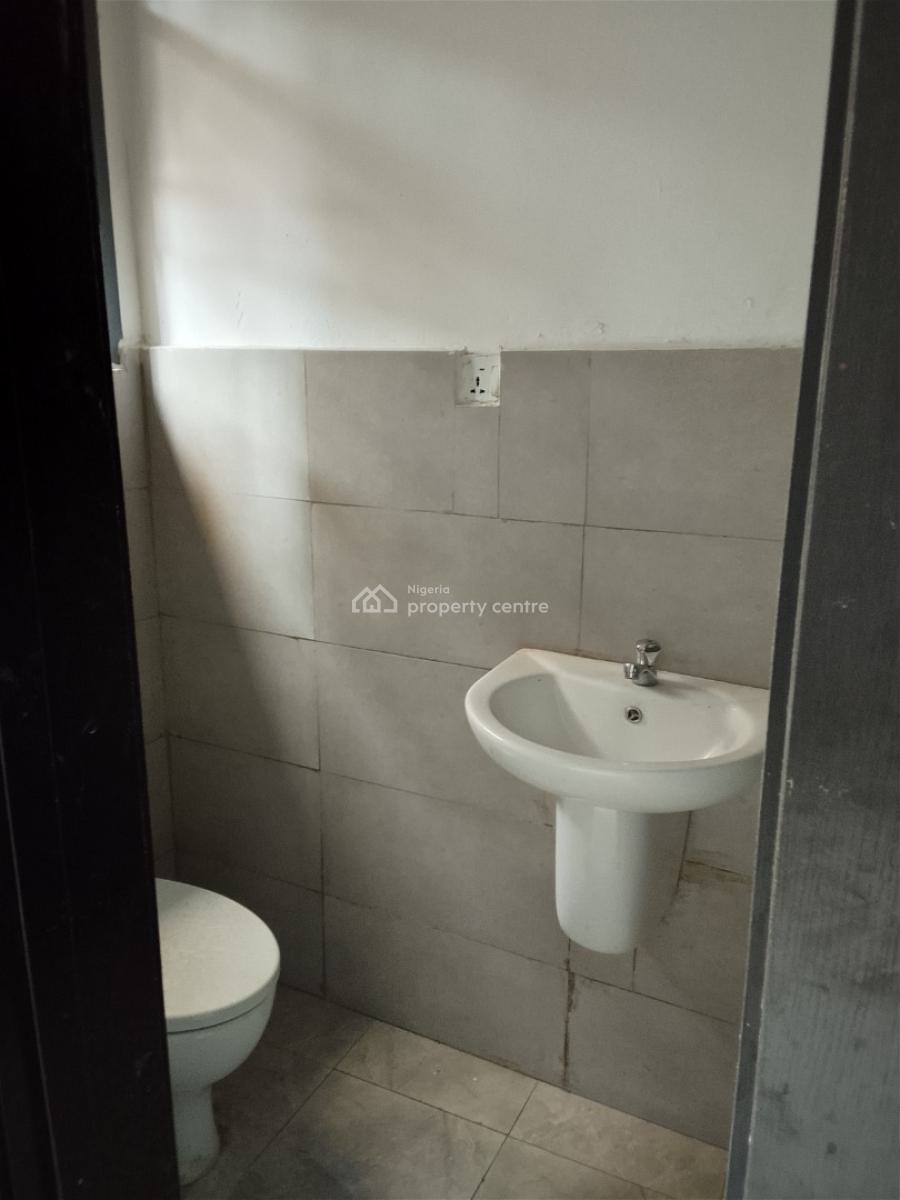 Three Bedroom Bungalow, Femi Okunnu Estate, Osapa, Lekki, Lagos, Detached Bungalow for Rent