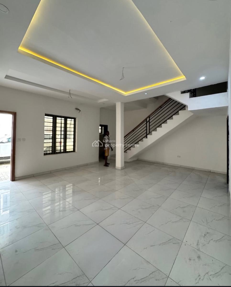 4 Bedroom Terrace Duplex, Ologolo, Lekki, Lagos, Terraced Duplex for Rent