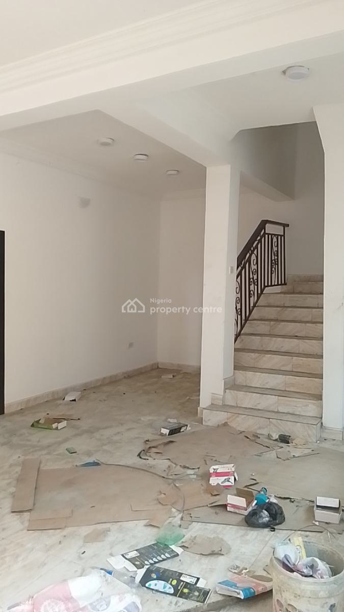 Recently Renovated 5 Bedroom Terrace Duplex with Good Access Road, Ajah, Lagos, Terraced Duplex for Rent