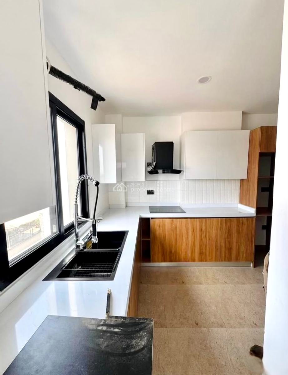 Luxurious 4 Bedroom Maisonette with Swimming Pool,gym and Elevator, Banana Island, Ikoyi, Lagos, Flat / Apartment for Rent