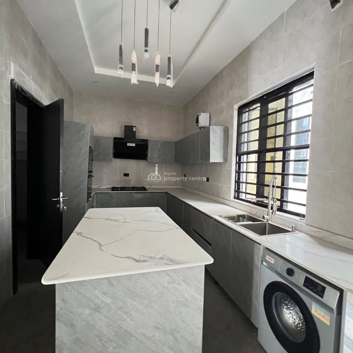 5 Bedroom & Bq, Ikota, Lekki, Lagos, Detached Duplex for Sale