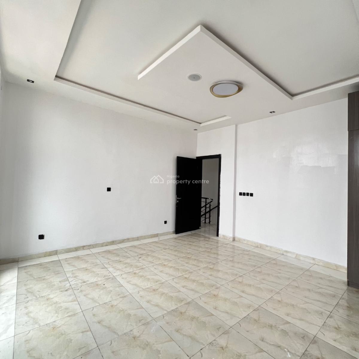5 Bedroom & Bq, Ikota, Lekki, Lagos, Detached Duplex for Sale