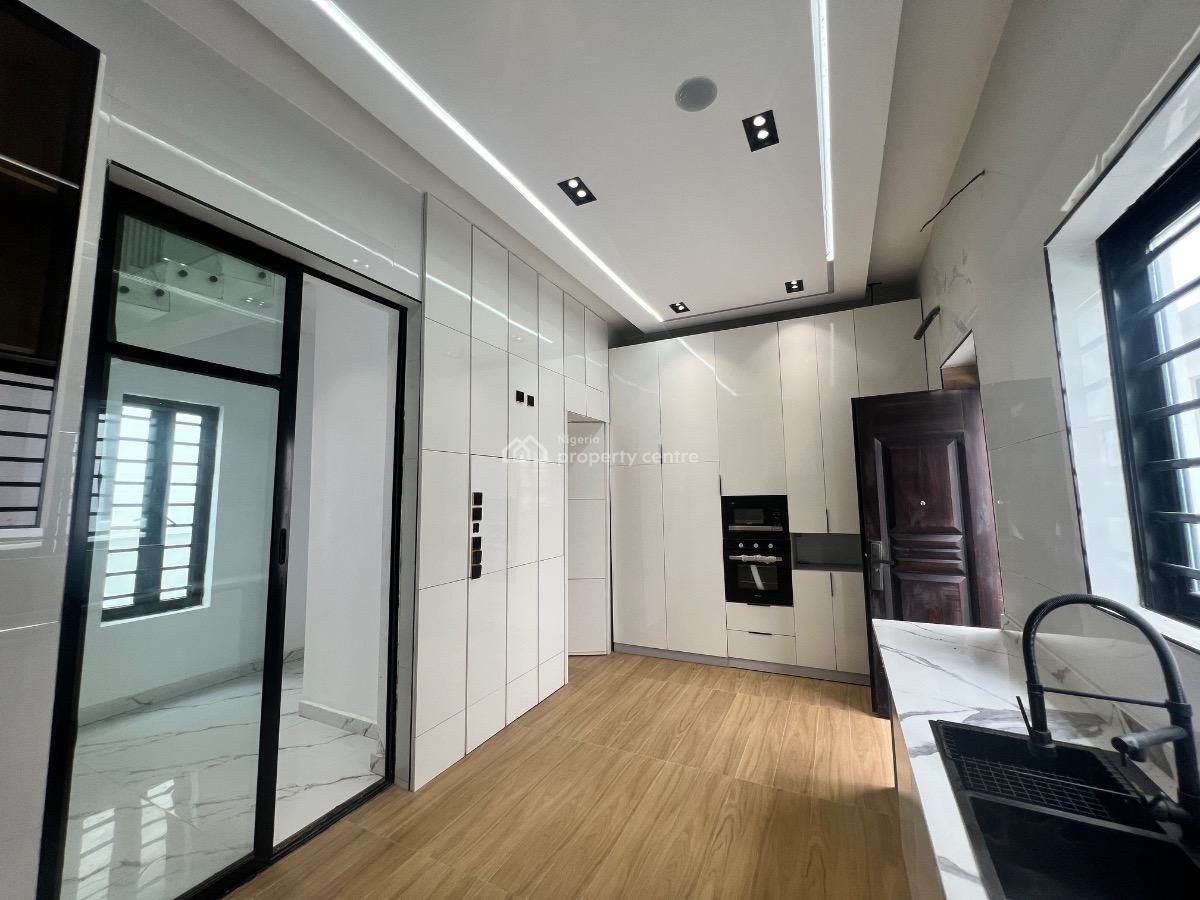Contemporary 5 Bed Fully Detached Duplex, Vgc, Lekki, Lagos, Detached Duplex for Sale