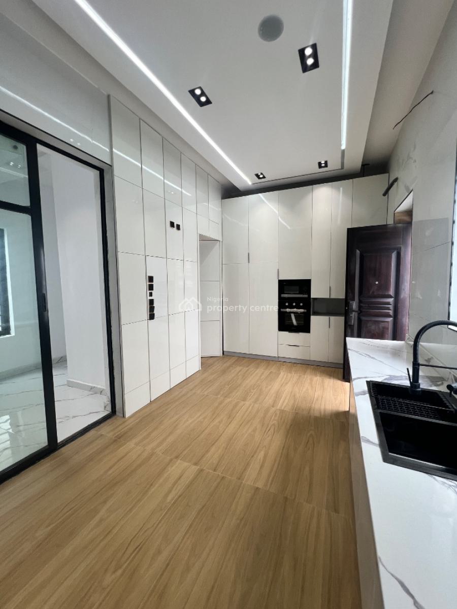Contemporary 5 Bed Fully Detached Duplex, Vgc, Lekki, Lagos, Detached Duplex for Sale