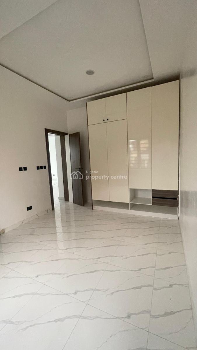 Luxury 2-bedroom Serviced Apartment, Lekki Phase 1, Lekki, Lagos, Flat / Apartment for Sale