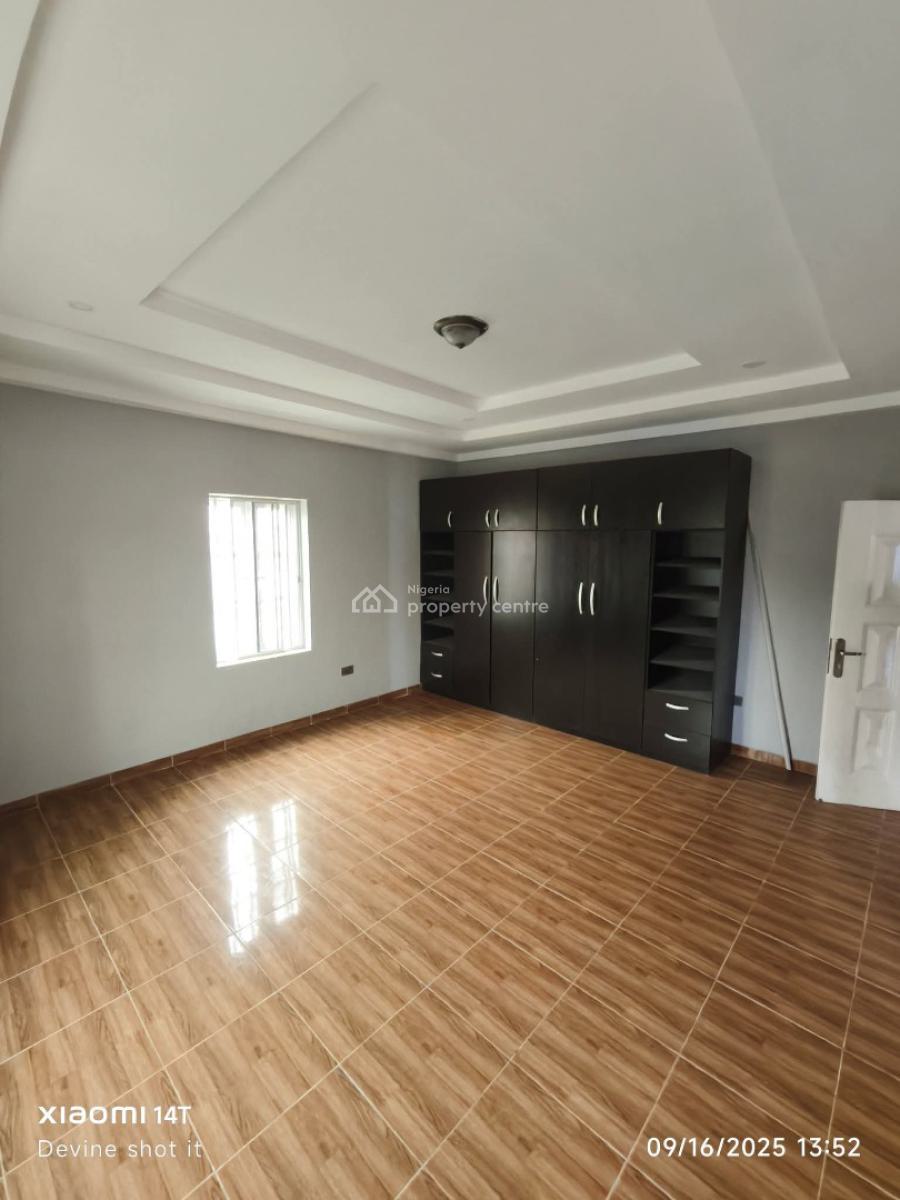 Well Renovated 4 Bedroom Detached Duplex, Crown Estate, Sangotedo, Ajah, Lagos, Detached Duplex for Sale