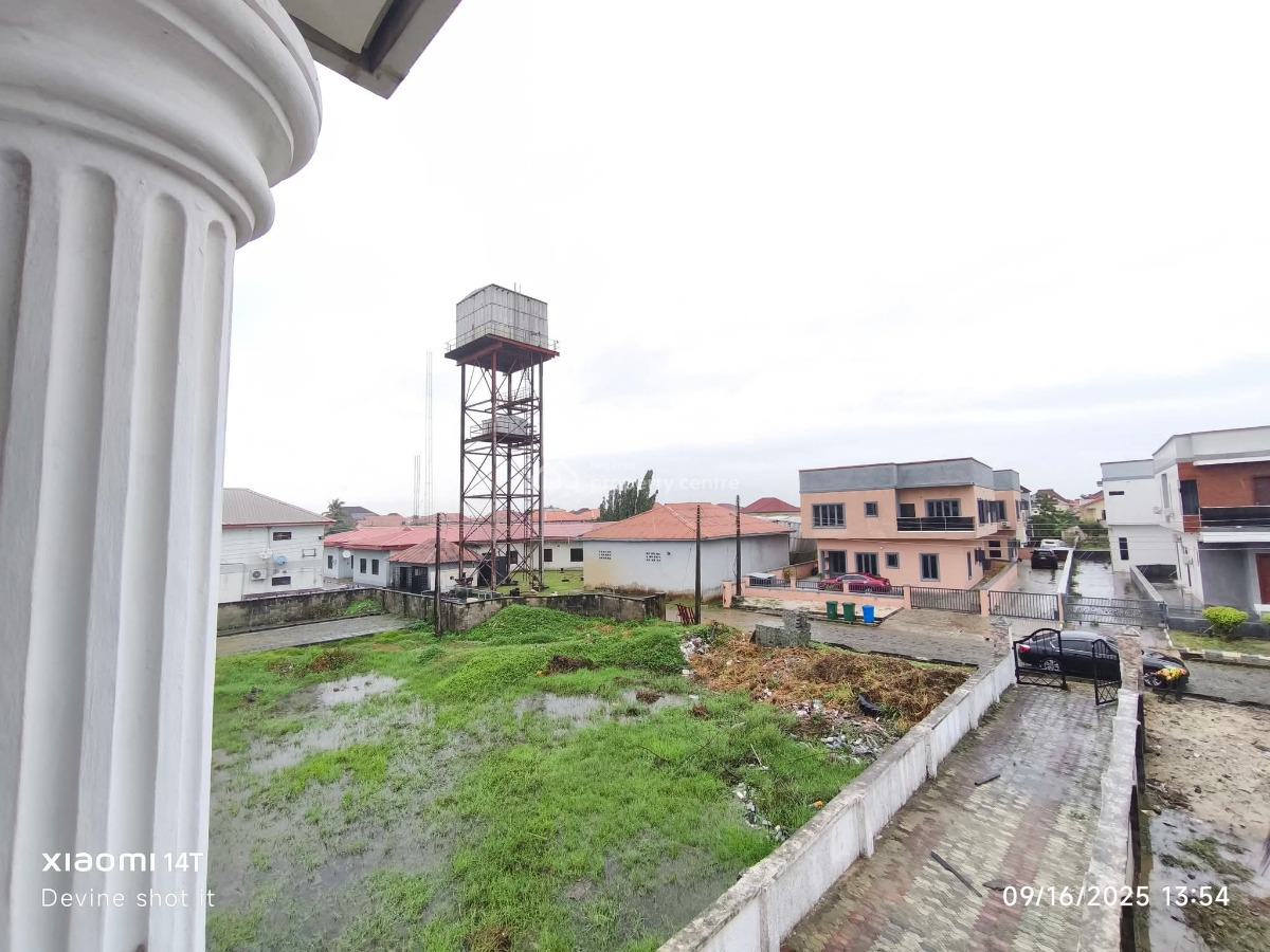 Well Renovated 4 Bedroom Detached Duplex, Crown Estate, Sangotedo, Ajah, Lagos, Detached Duplex for Sale