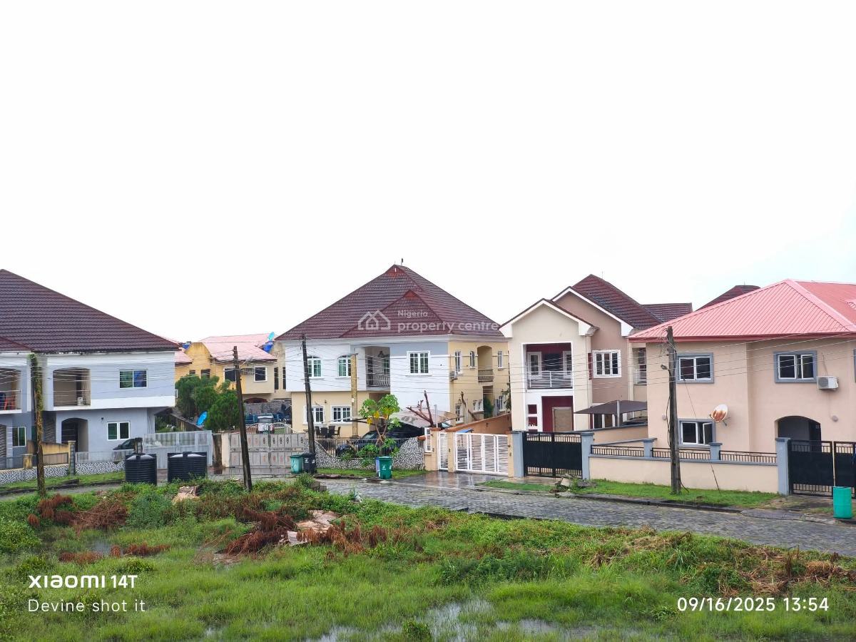 Well Renovated 4 Bedroom Detached Duplex, Crown Estate, Sangotedo, Ajah, Lagos, Detached Duplex for Sale