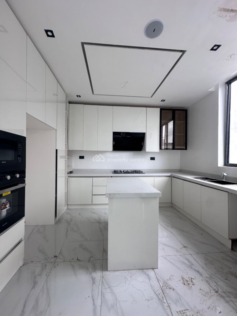 Brand New Luxury 2 Bedroom Apartment, Freedom Way, Lekki, Lagos, Block of Flats for Sale