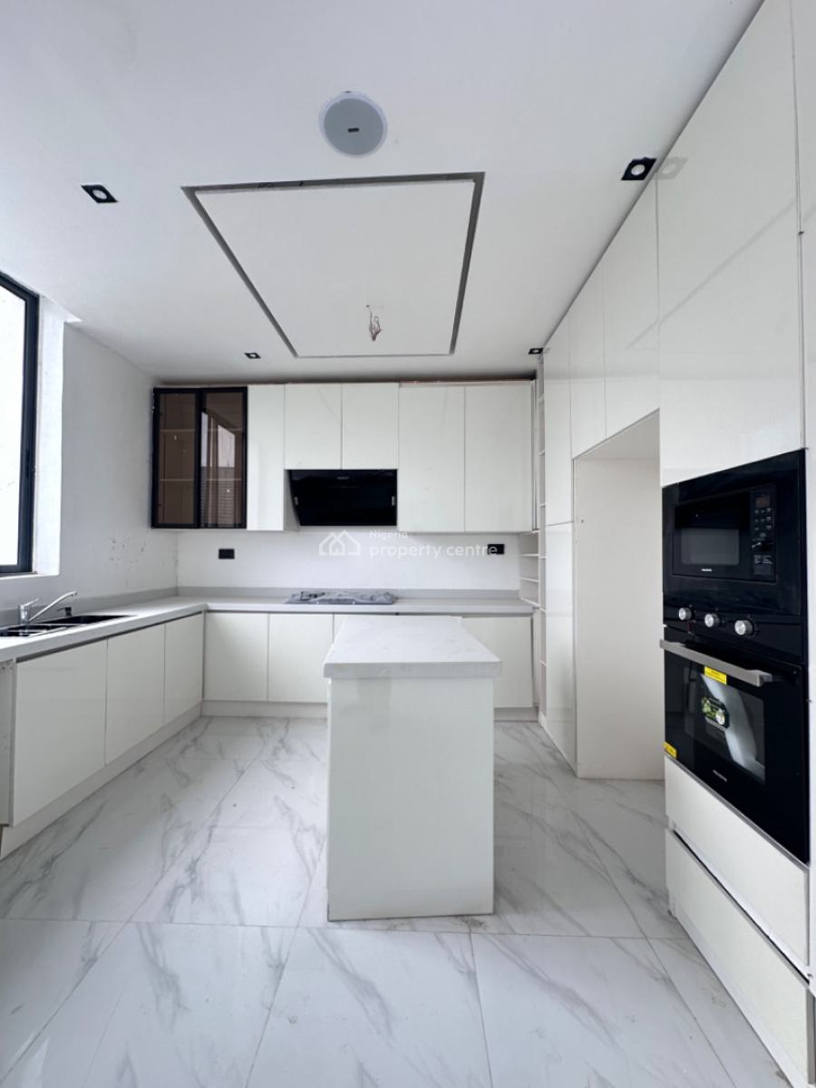 Brand New Luxury 2 Bedroom Apartment, Freedom Way, Lekki, Lagos, Block of Flats for Sale