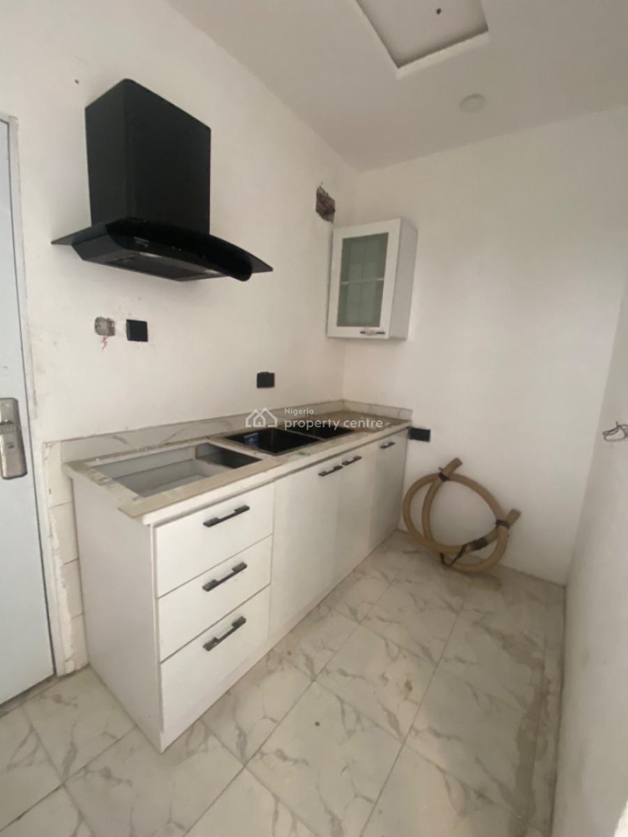 Brand New Luxury 1bedroom Flat, Oakland Estate Behind Blenco, Ajah, Lagos, Flat / Apartment for Rent