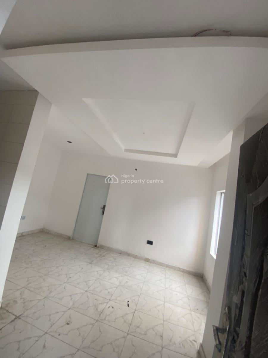 Brand New Luxury 1bedroom Flat, Oakland Estate Behind Blenco, Ajah, Lagos, Flat / Apartment for Rent