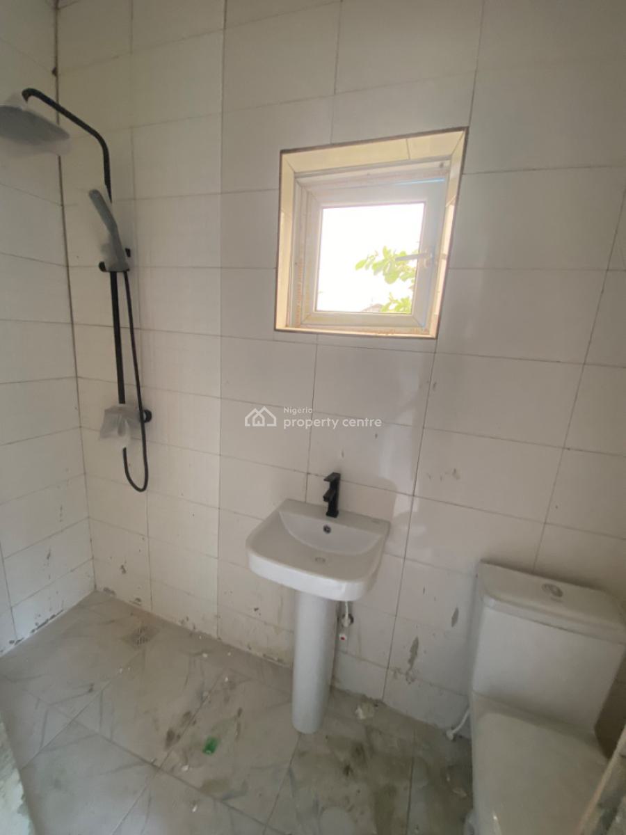 Brand New Luxury 1bedroom Flat, Oakland Estate Behind Blenco, Ajah, Lagos, Flat / Apartment for Rent
