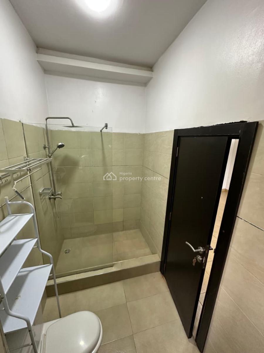Lovely 3bedroom with Bq, Chevron Toll Gate, Lekki, Lagos, Flat / Apartment for Sale
