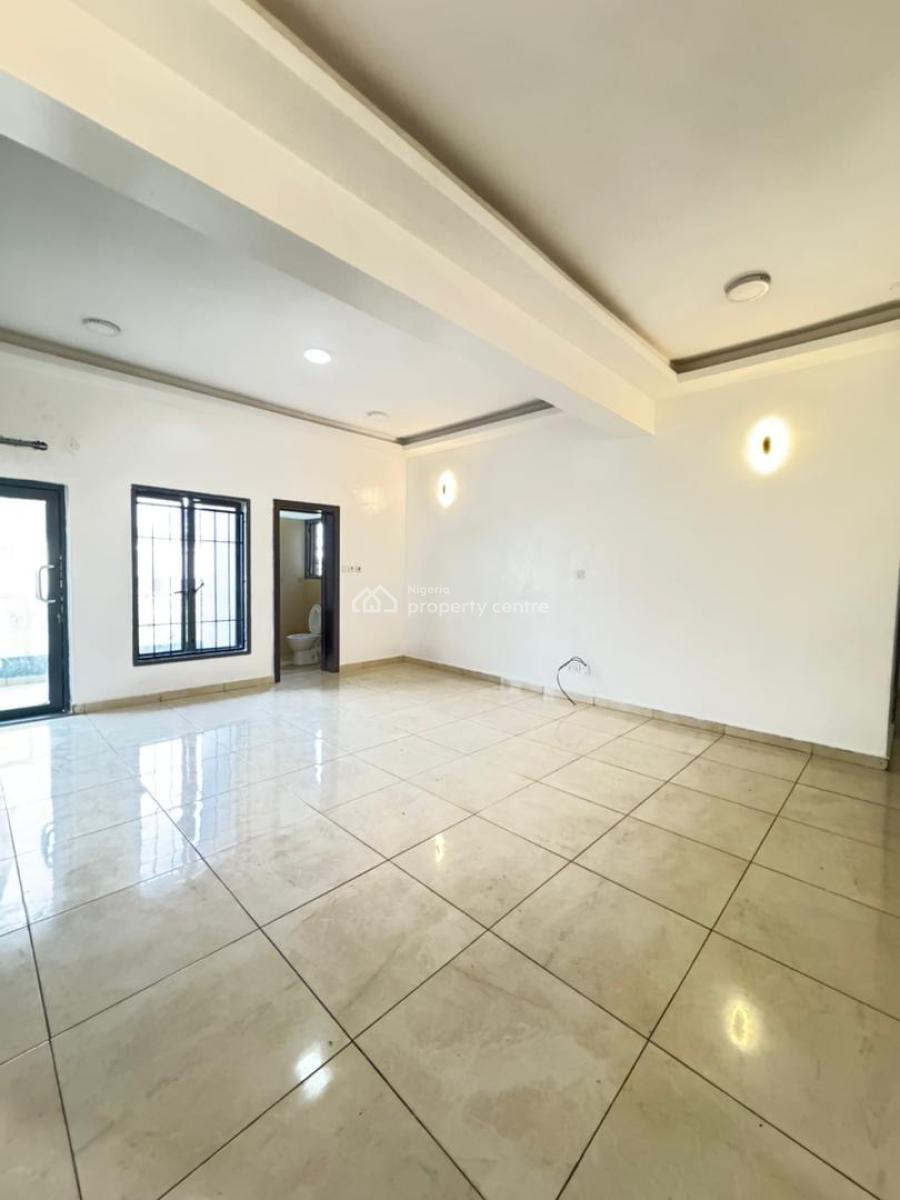 Lovely 3 Bedroom with Bq, Chevron Toll Gate, Lekki, Lagos, Flat / Apartment for Sale