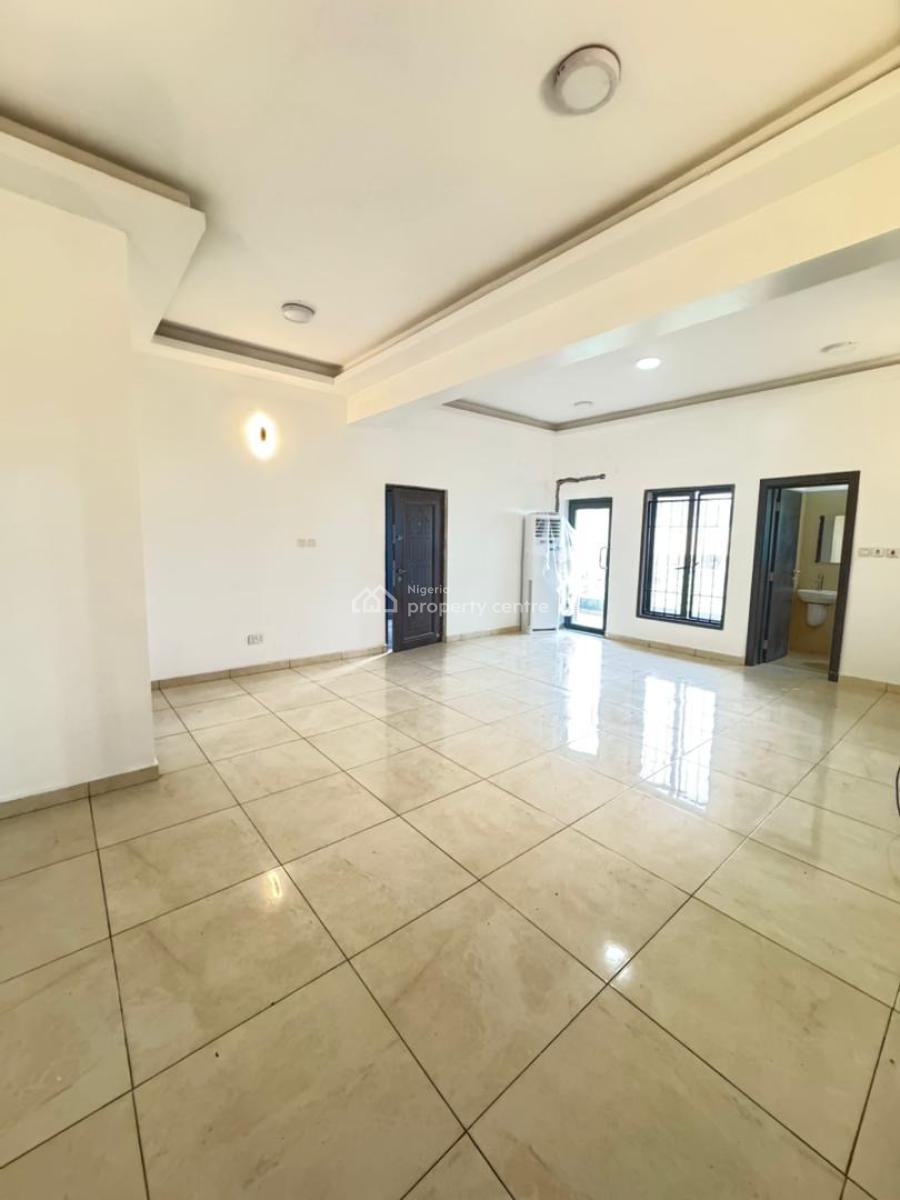 Lovely 3 Bedroom with Bq, Chevron Toll Gate, Lekki, Lagos, Flat / Apartment for Sale