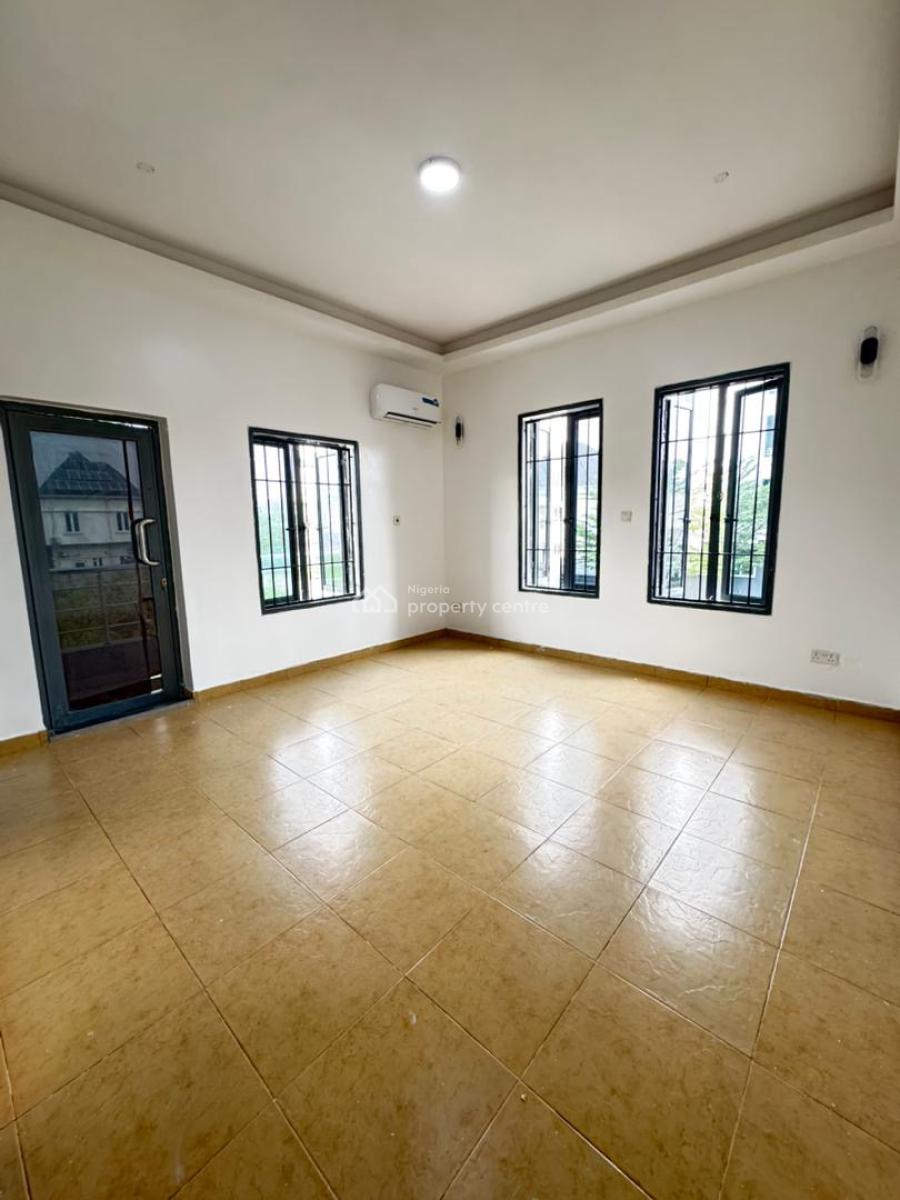 Lovely 3 Bedroom with Bq, Chevron Toll Gate, Lekki, Lagos, Flat / Apartment for Sale