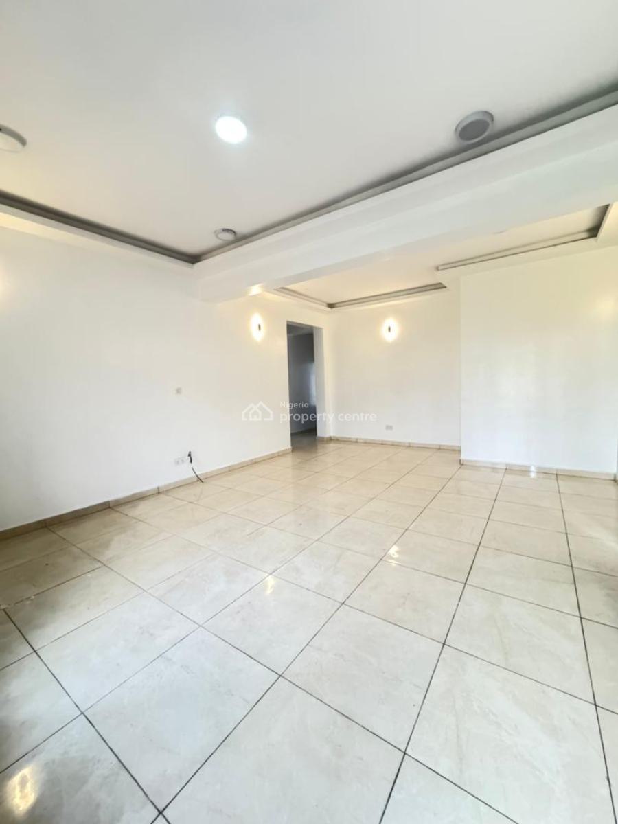 Lovely 3 Bedroom with Bq, Chevron Toll Gate, Lekki, Lagos, Flat / Apartment for Sale