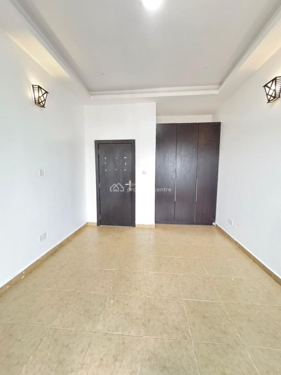 Lovely 3 Bedroom with Bq, Chevron Toll Gate, Lekki, Lagos, Flat / Apartment for Sale