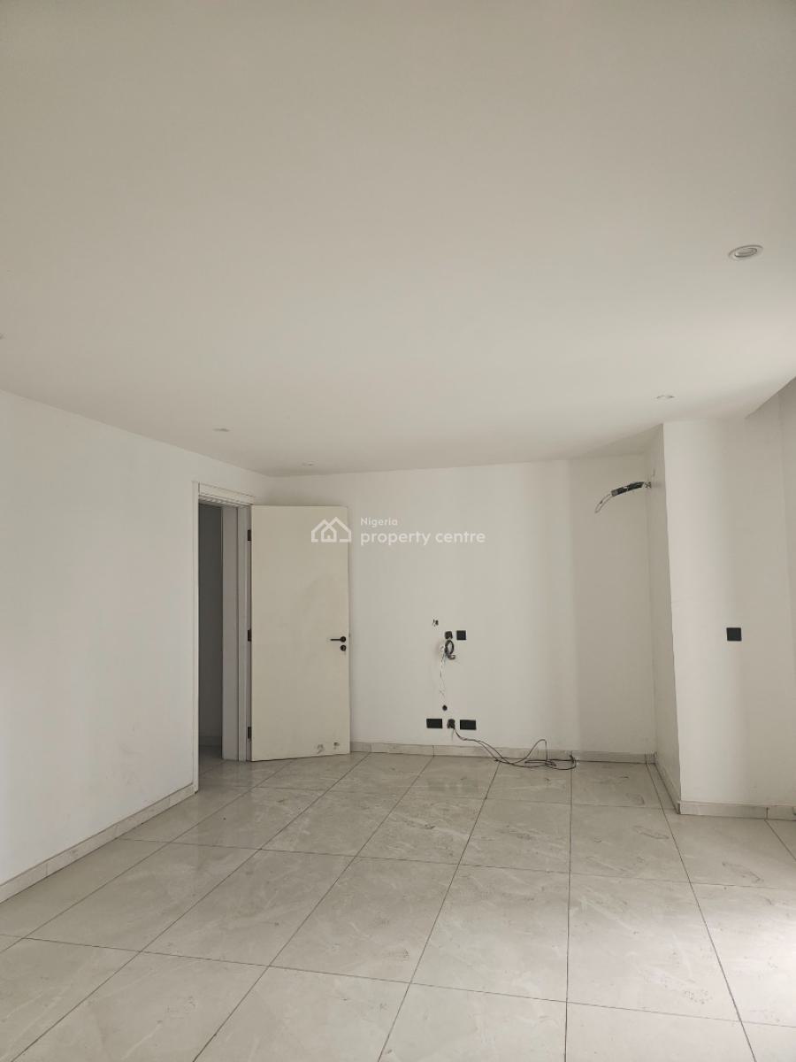 4 Bedrooms Massonett Duplex Wit 2rroms Bq, Thompson, Ikoyi, Lagos, Flat / Apartment for Sale