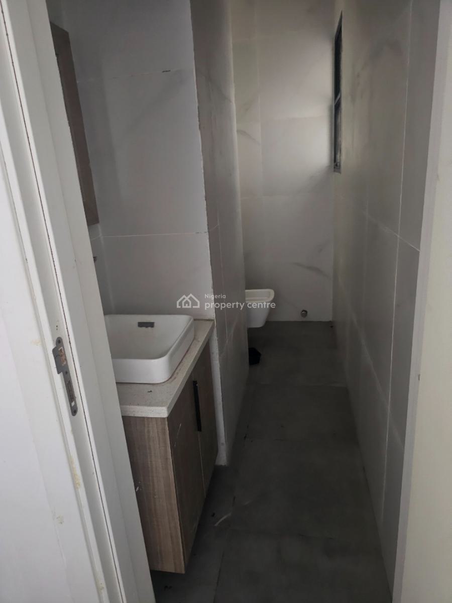 4 Bedrooms Massonett Duplex Wit 2rroms Bq, Thompson, Ikoyi, Lagos, Flat / Apartment for Sale