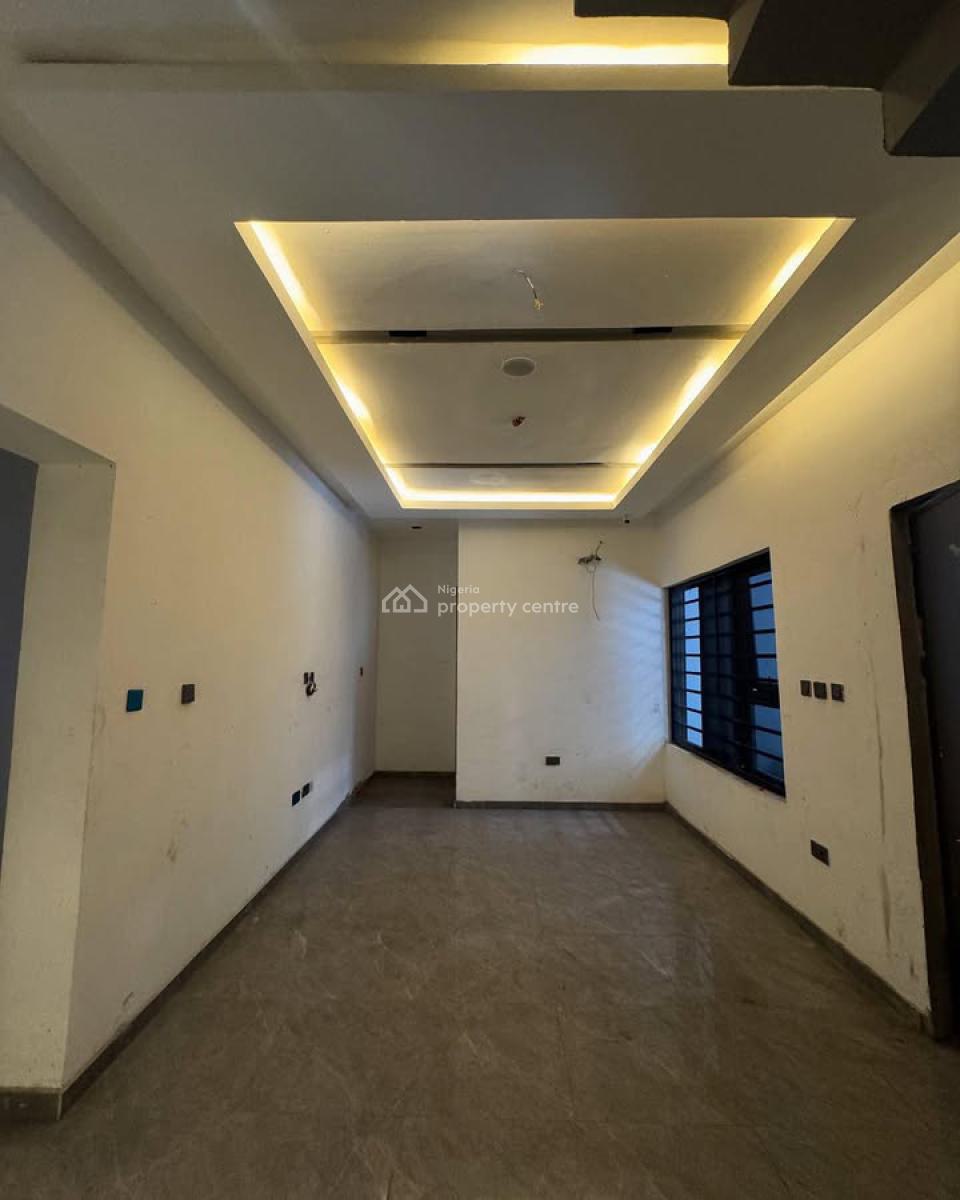 Spacious 4 Bedroom Terrace Duplex with Swimming Pool and Bq, Ologolo, Lekki, Lagos, Terraced Duplex for Sale