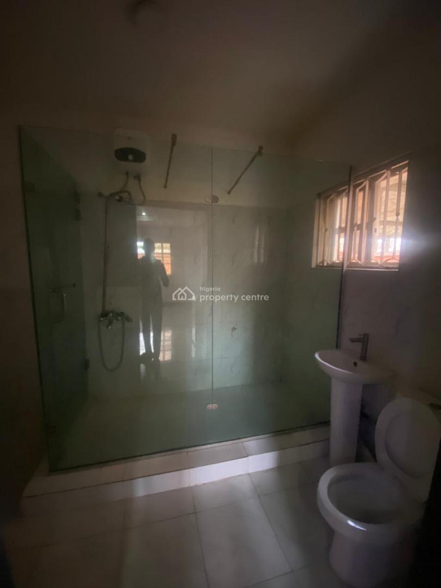 Spacious Self Serviced Room Self Contained Studio Apartment in Lekki 1, Off Bisola Durosimi Etti Street Lekki Phase 1, Lekki Phase 1, Lekki, Lagos, Self Contain (single Rooms) for Rent