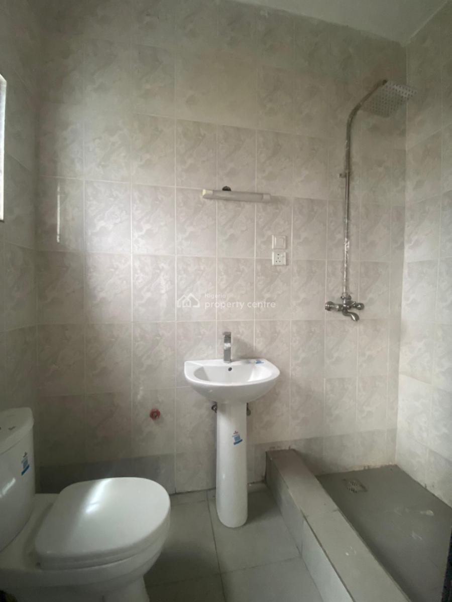 3 Bedroom Penthouse, Westend  Estate, Lekki, Lagos, House for Rent