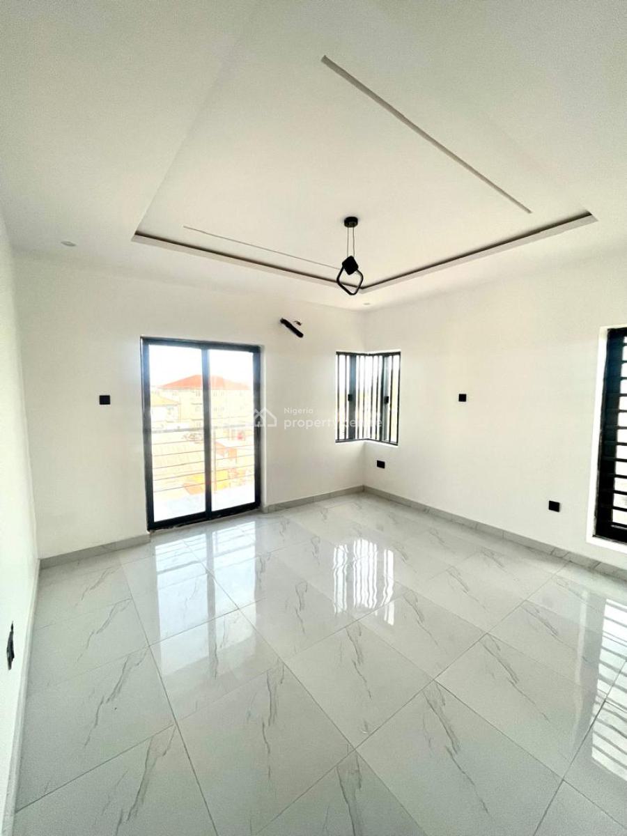 The Orient 11 Elegant 2 Bedroom Apartment on Offer, Ologolo, Lekki, Lagos, Flat / Apartment for Sale