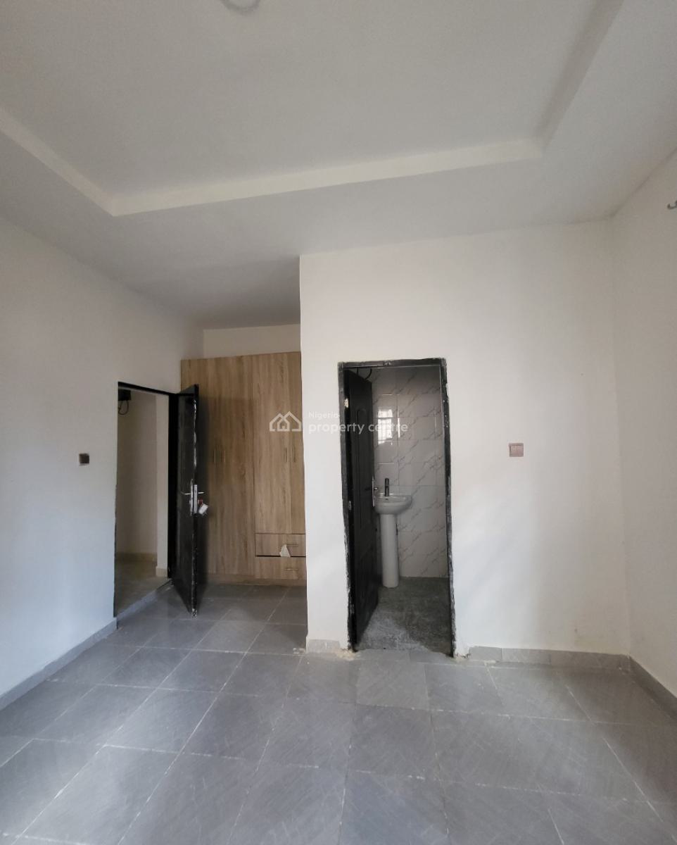Luxurious Massive 3bedroom Flat, By American International School, Durumi, Abuja, Flat / Apartment for Rent