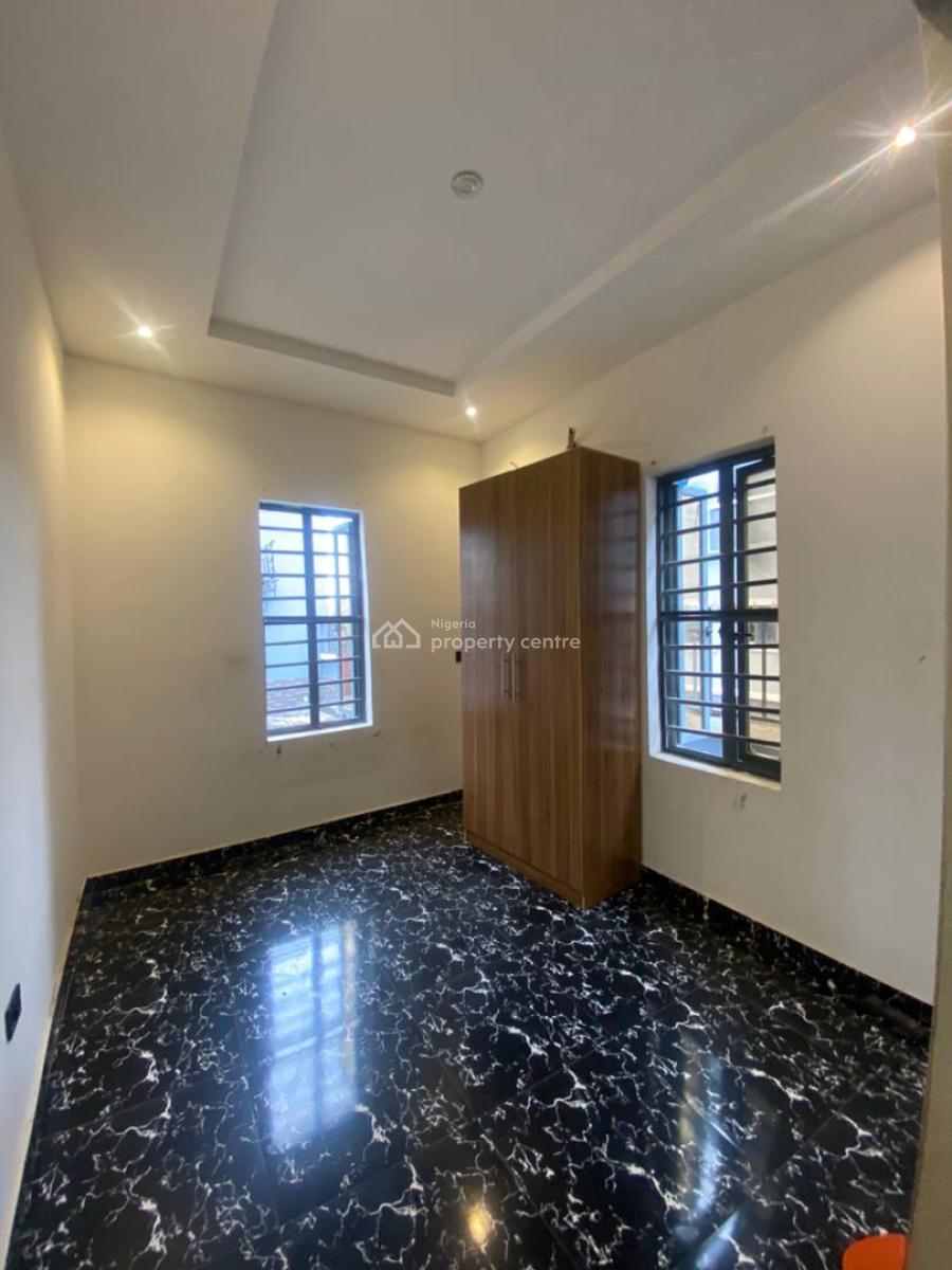 Super Luxurious 2 Bed Room Apartment, Peace Land, Ogombo, Ajah, Lagos, Flat / Apartment for Rent