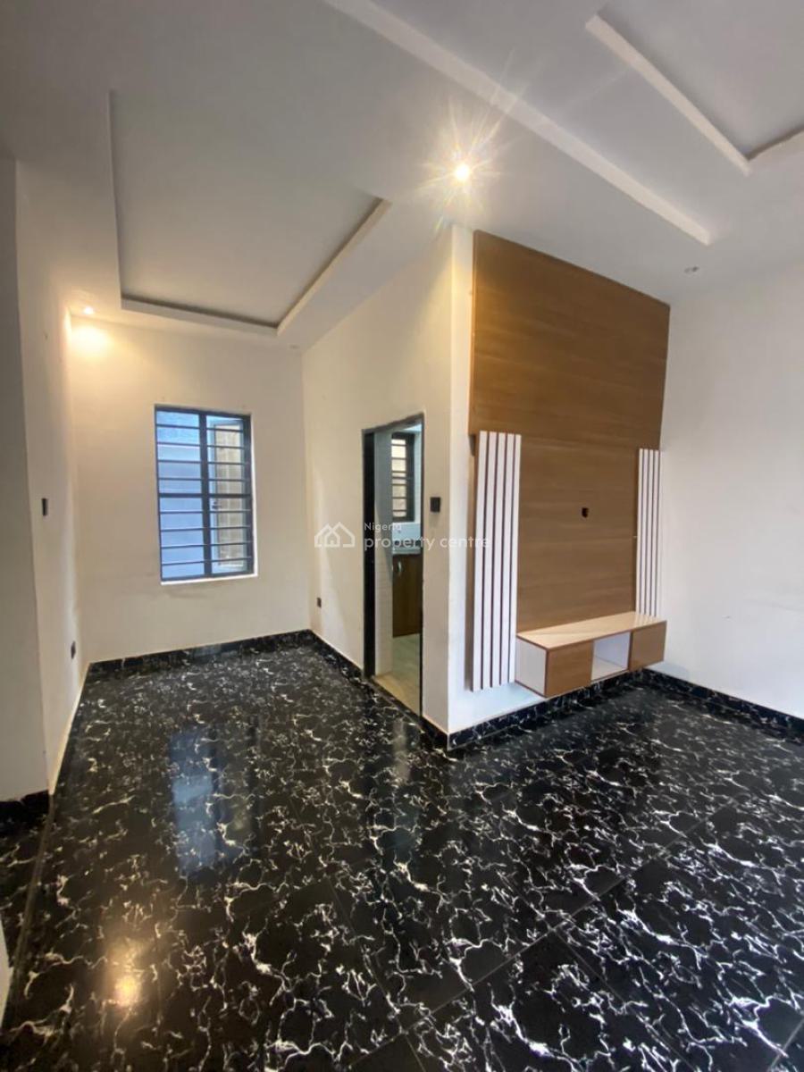 Super Luxurious 2 Bed Room Apartment, Peace Land, Ogombo, Ajah, Lagos, Flat / Apartment for Rent
