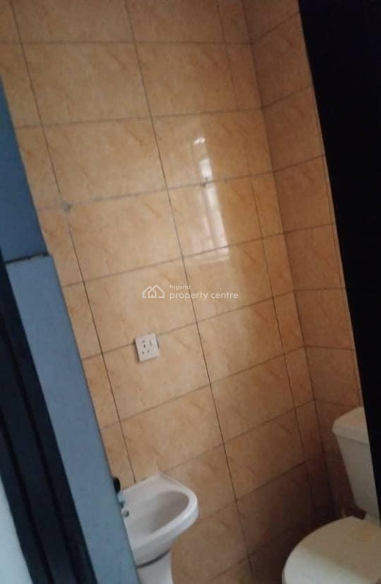 Tastefully Finished 2 Bedroom Flat, Ensuite (downstairs), John Olanrele Street, Gra Phase 1, Magodo, Lagos, Flat / Apartment for Rent