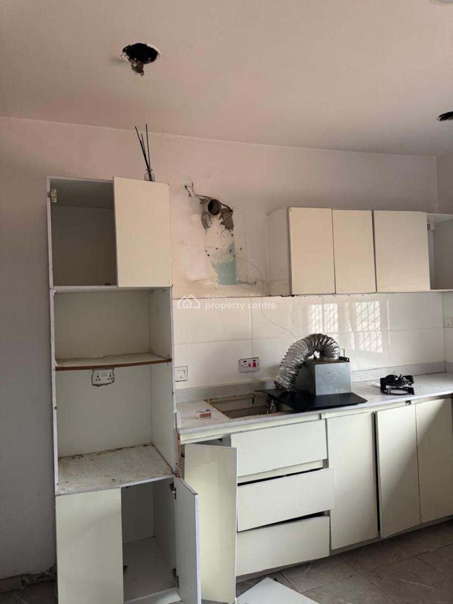 Corner Piece 4bedroom Semi Detached House with Mini Flat Bq at Lekki, in a Very Secure Estate at Lekki Phase 1, Lekki Phase 1, Lekki, Lagos, Semi-detached Duplex for Rent