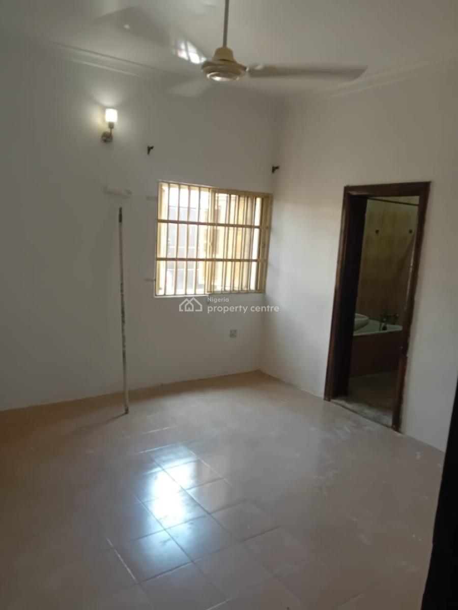3-bedroom Apartment with Balcony, Bath Tub & Modern Amenities, Chervon, Lekki, Lagos, Flat / Apartment for Rent