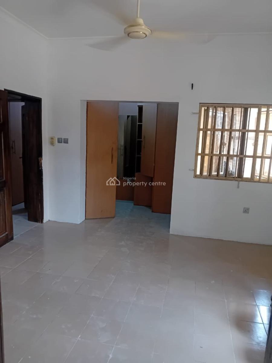 3-bedroom Apartment with Balcony, Bath Tub & Modern Amenities, Chervon, Lekki, Lagos, Flat / Apartment for Rent