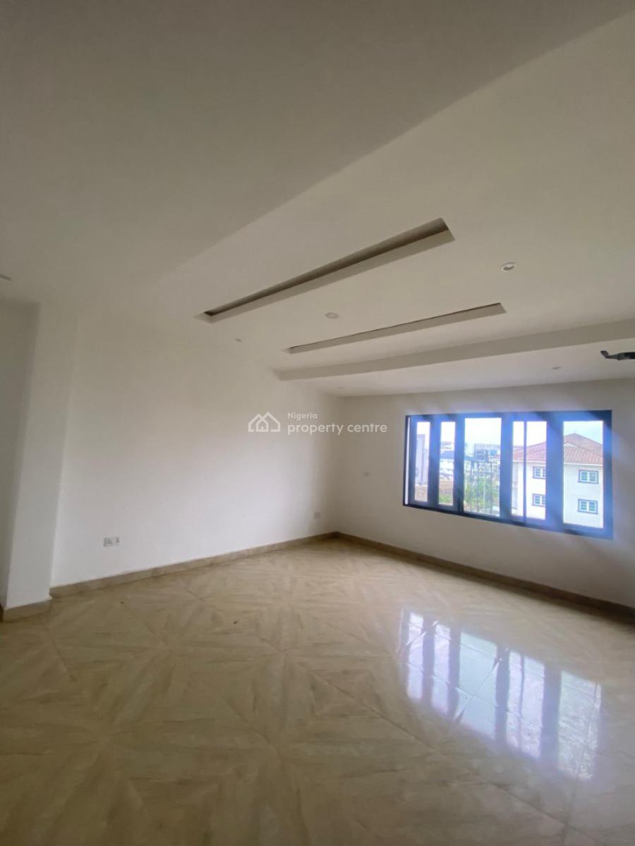 4-bedroom Duplex with Gym, Pool & Good Water Supply, Lekki Phase 1, Lekki, Lagos, Terraced Duplex for Rent