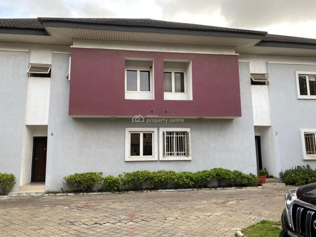 Urgent Distress  4 Bedroom Semi Detached Building Corner Piece in, Arcadia Mews Estate, Osapa, Lekki, Lagos, Semi-detached Duplex for Sale