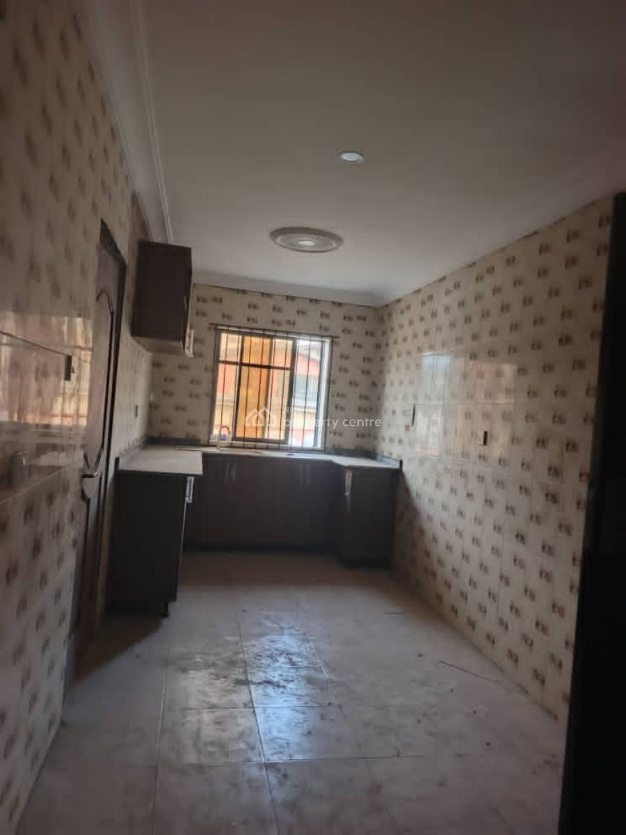 Newly Built 5 Nos of 3bedroom All Room Ensuilte, Off Budland Akiode Ojodu Berger, Akiode, Ojodu, Lagos, Flat / Apartment for Rent