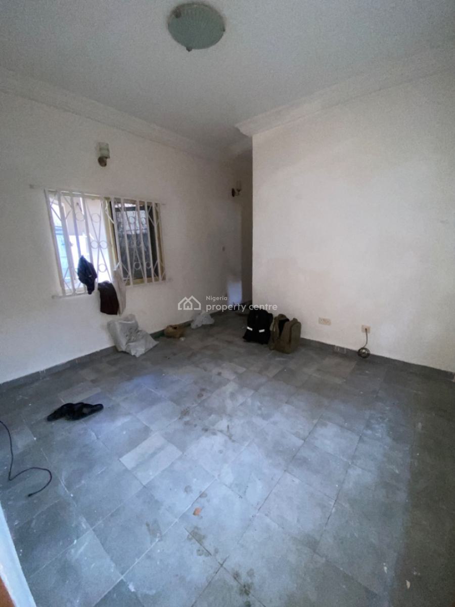 Spacious Mini Flat Bq at Lekki Phase 1 with 2toilets, Off Admiralty Way Lekki Phase 1, Lekki Phase 1, Lekki, Lagos, Mini Flat (room and Parlour) for Rent