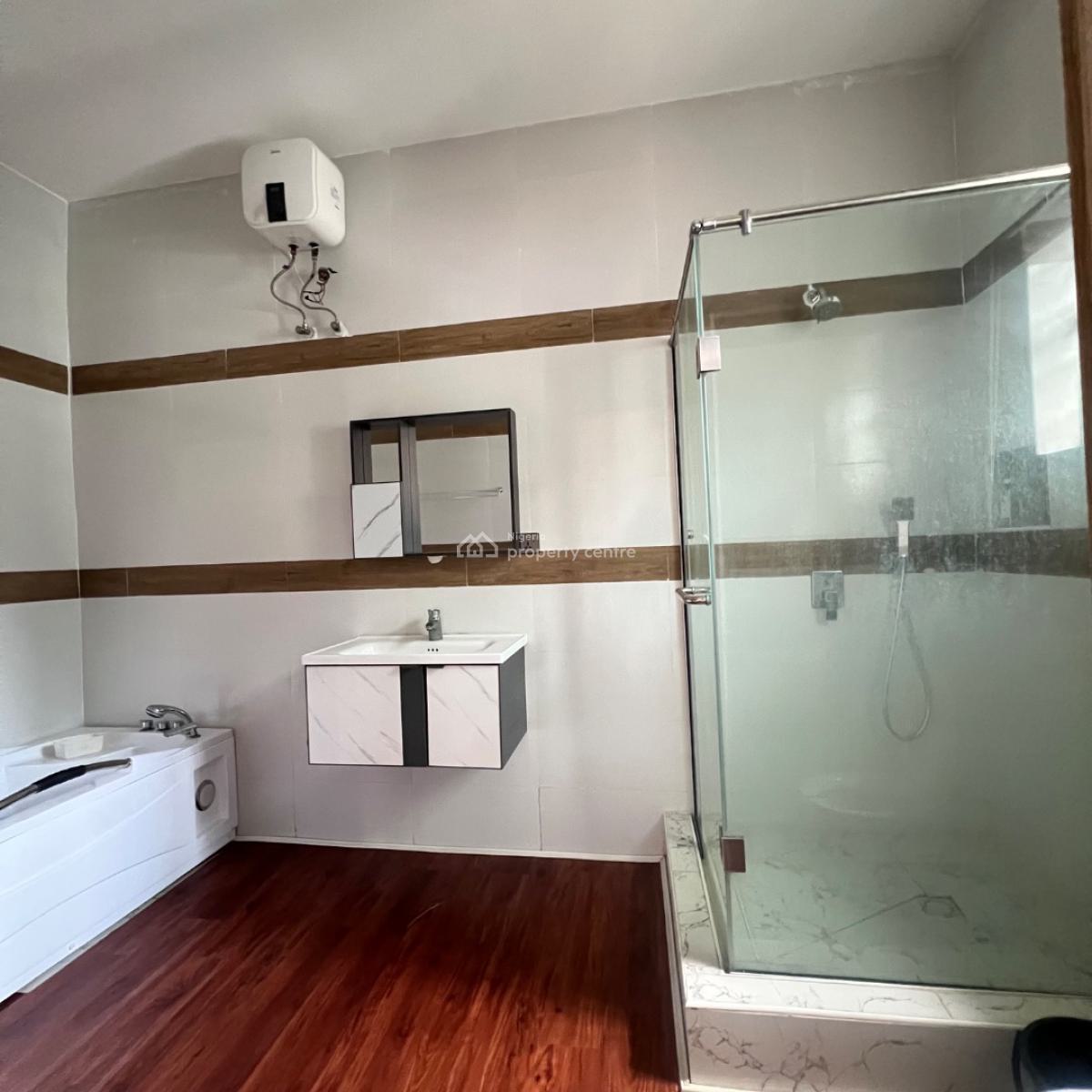 4 Bedroom, Ikota, Lekki, Lagos, Terraced Duplex for Sale