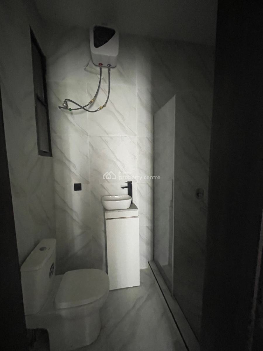 Fully Furnished 2 Bedroom Apartment, Ologolo, Lekki, Lagos, Flat / Apartment for Sale