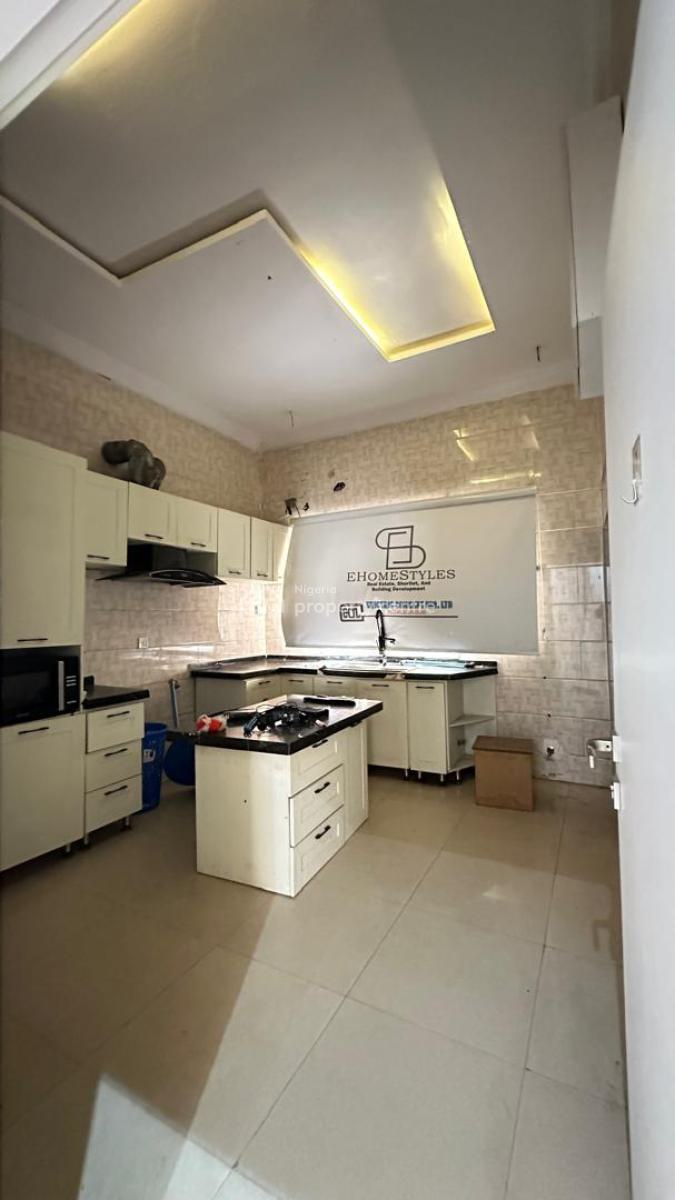 Fully Furnished Mini Flat Upstairs, Shoprite Road, Osapa London, Osapa, Lekki, Lagos, Mini Flat (room and Parlour) for Rent