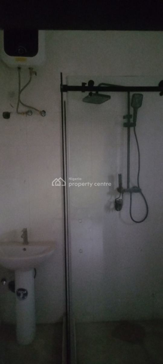 6 Units of Luxury 3-bedroom Apartment with 1room Bq Each, Guzape District, Abuja, Flat / Apartment for Sale