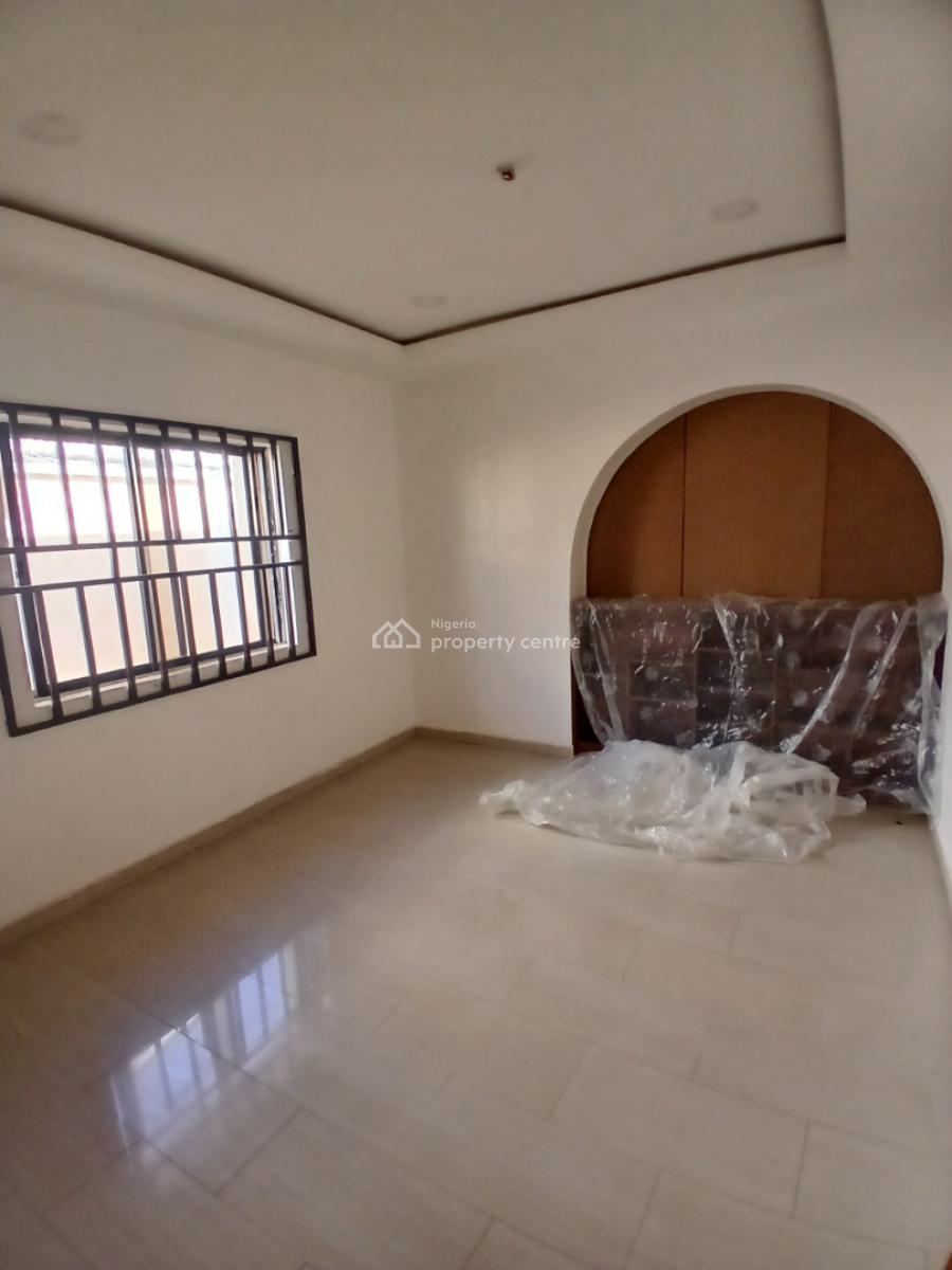 3 Bedroom Bungalow(rooms Ensuite, Comes with Acs), American International, Durumi, Abuja, Detached Bungalow for Rent