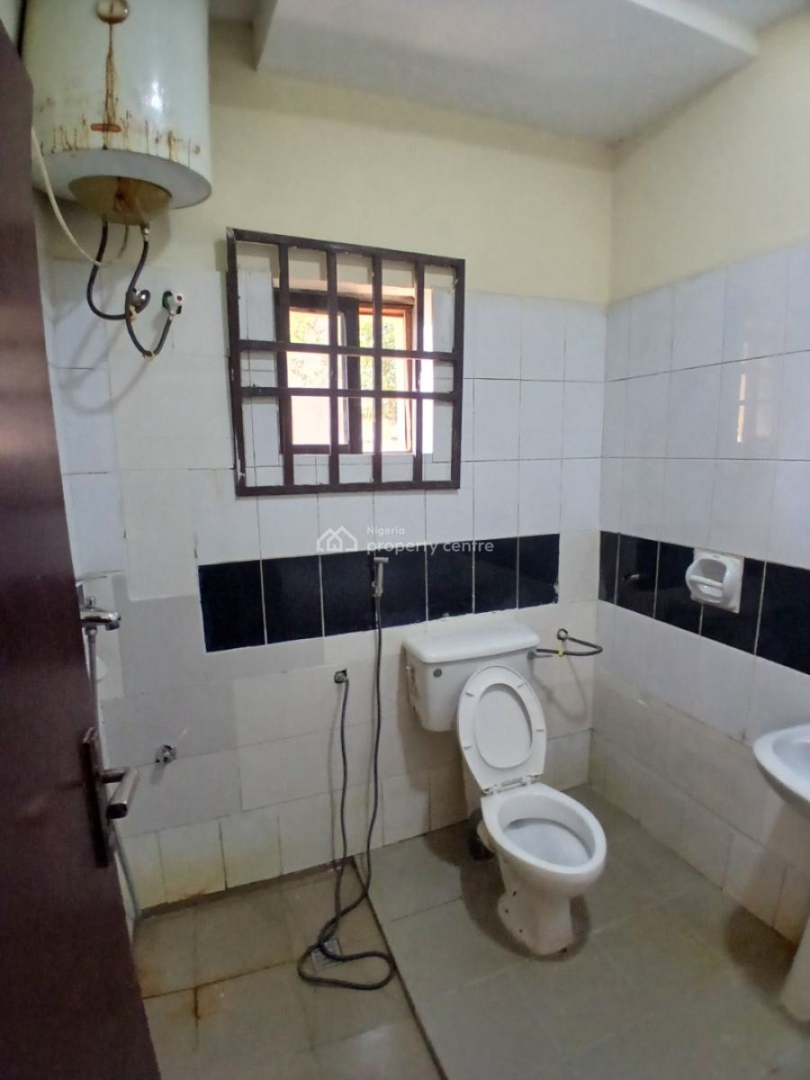 3 Bedroom Bungalow(rooms Ensuite, Comes with Acs), American International, Durumi, Abuja, Detached Bungalow for Rent