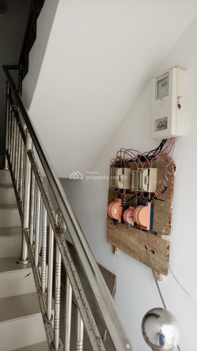 Sharp 2 Bedroom Upstairs with Pop Finishing, Prepaid Meter, Abijo Gra, Ajah, Lagos, Flat / Apartment for Rent