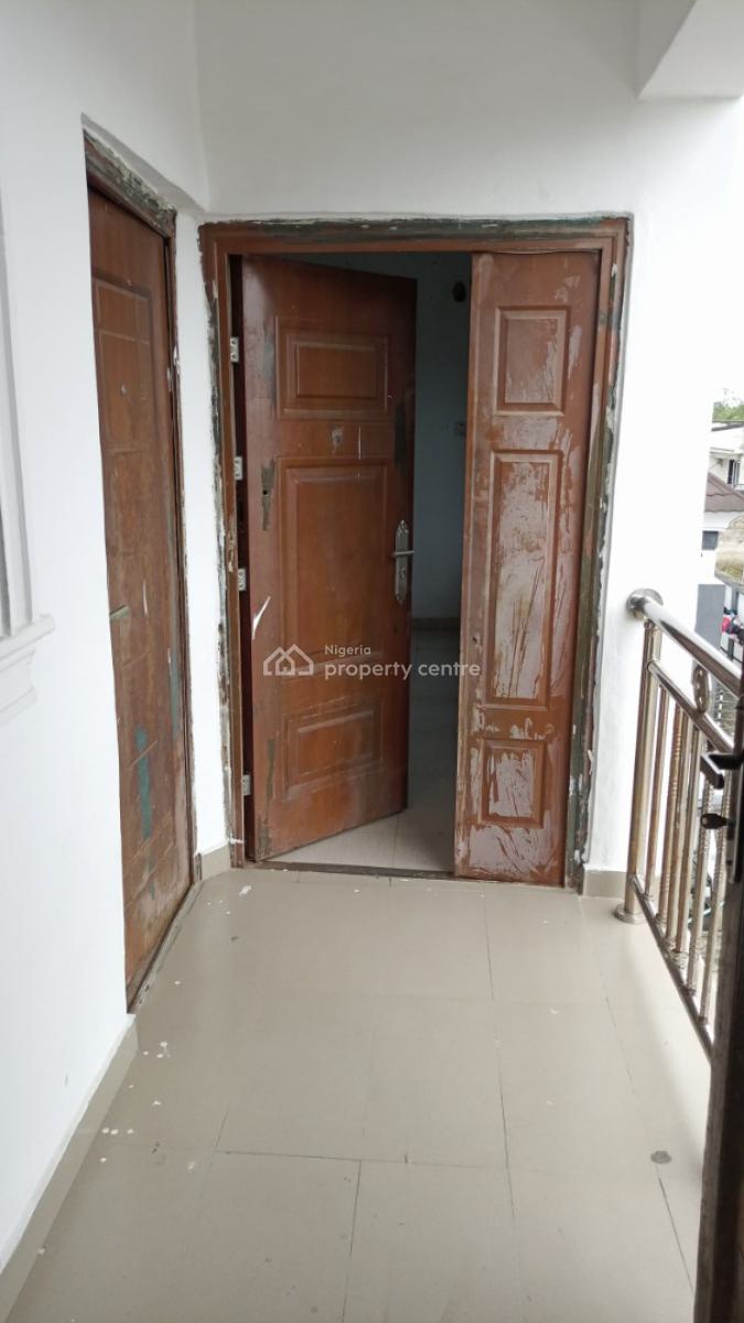 Sharp 2 Bedroom Upstairs with Pop Finishing, Prepaid Meter, Abijo Gra, Ajah, Lagos, Flat / Apartment for Rent