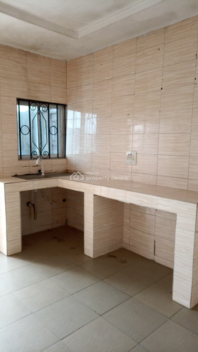 Sharp 2 Bedroom Upstairs with Pop Finishing, Prepaid Meter, Abijo Gra, Ajah, Lagos, Flat / Apartment for Rent
